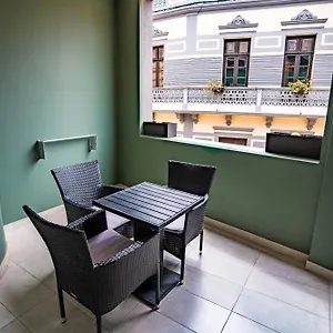El Puente Holiday Home I- Airport 8,1K España