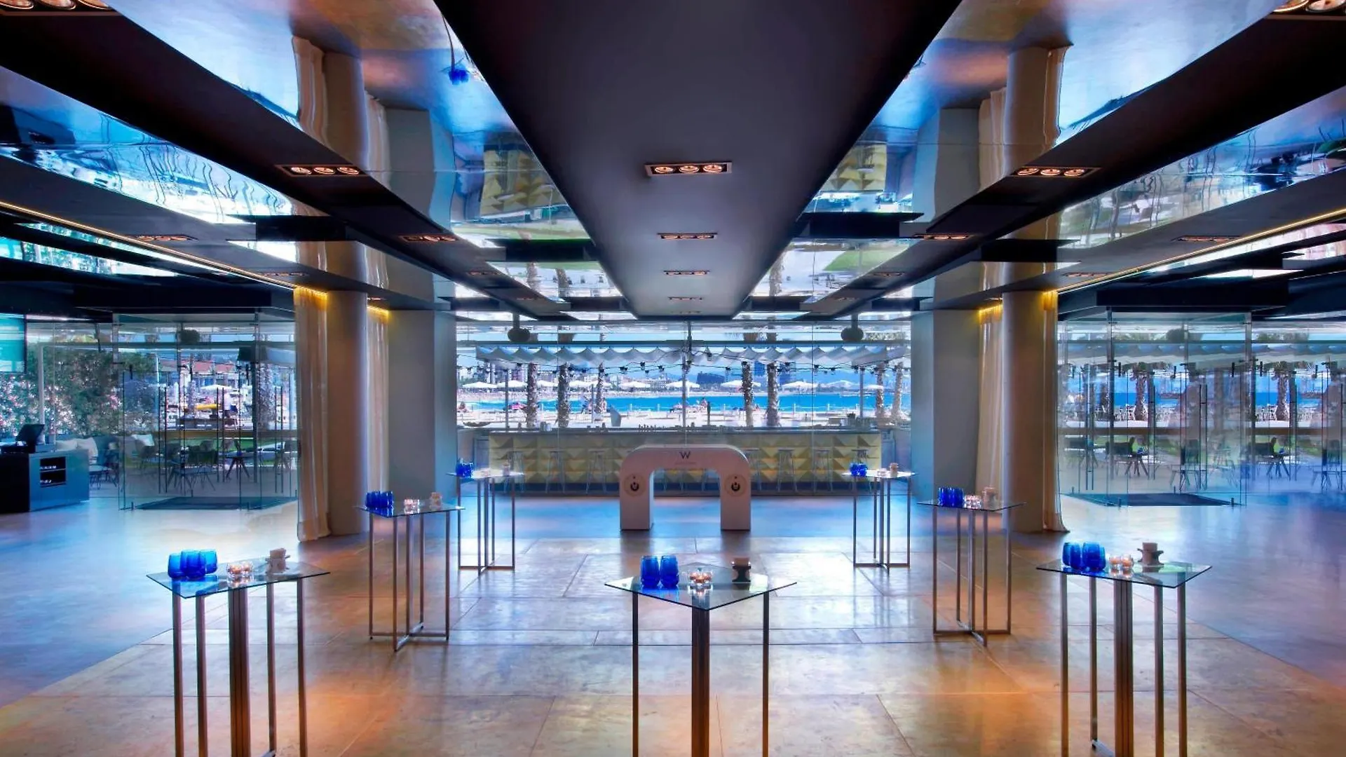 W Barcelona Hotel 5*,
